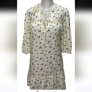 Cream and White 3/4 Sleeve Tie Front Blouse